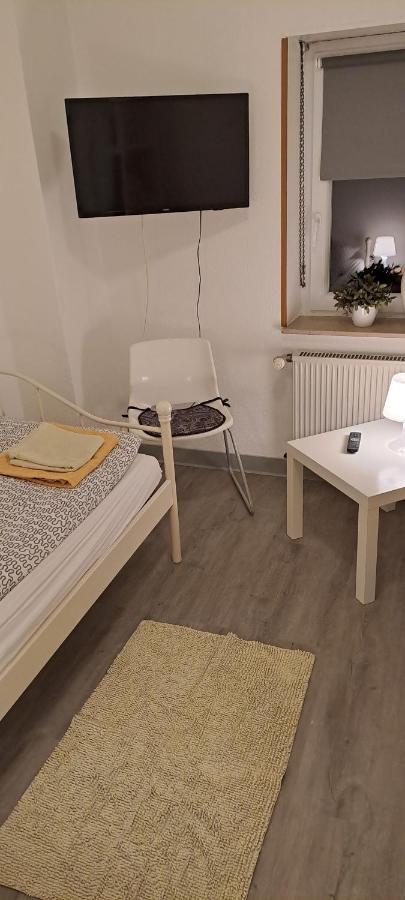 "Baerenhaus" Ferienwohnung Путтлинген Экстерьер фото